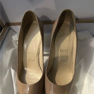 Christian Louboutin Beige Patent Heels
